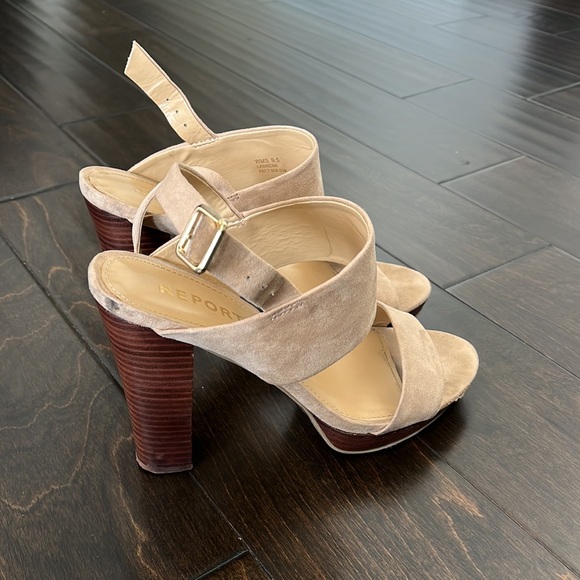 Report chunky heels super comfortable - Picture 2 of 2